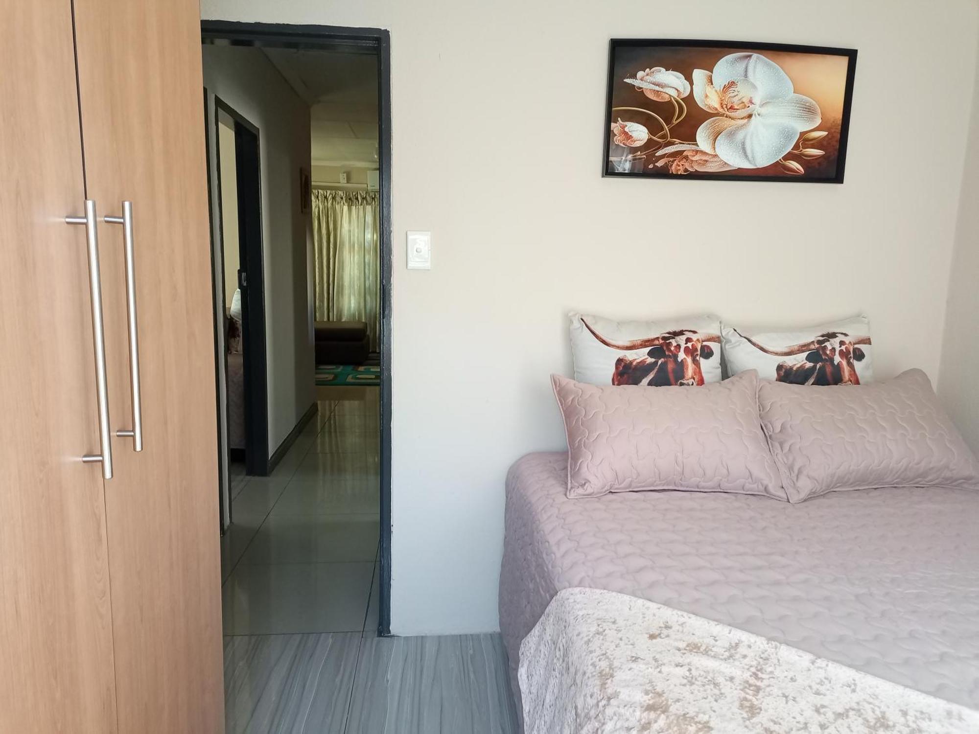 The Villas Guest House พริทอเรีย ภายนอก รูปภาพ